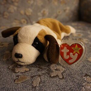 TY Beanie Baby "BERNIE" 🐶